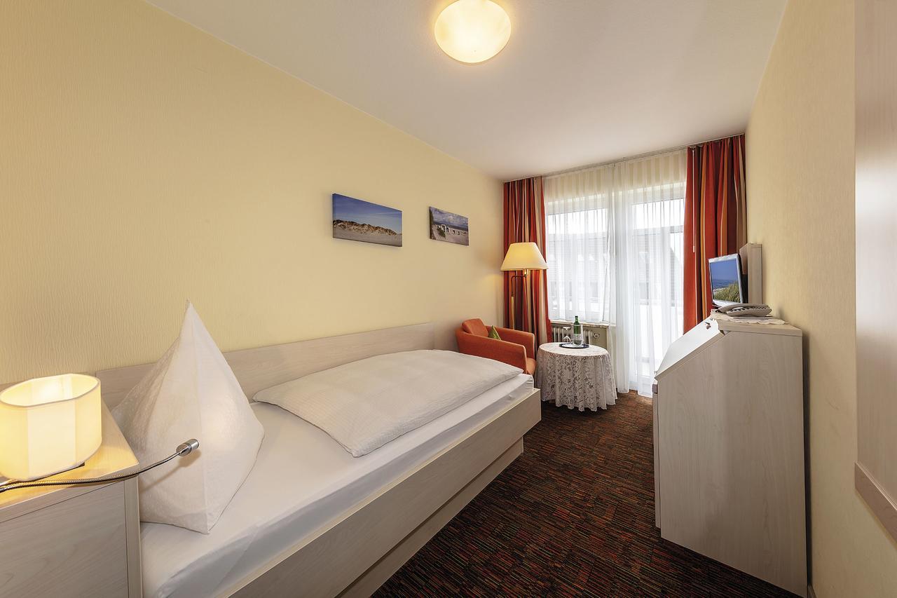 Strandhotel Wietjes Baltrum Zimmer foto